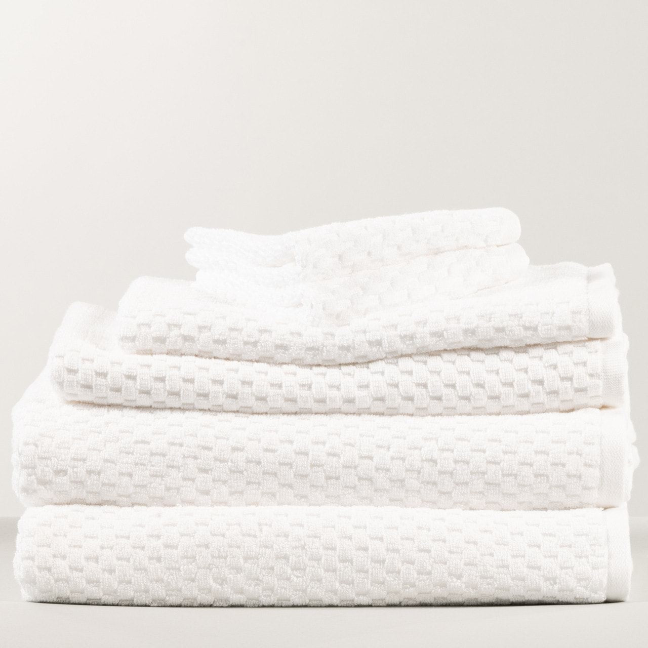 White Fresco 6 Piece Bath Sheet Set - Ideal for Guests