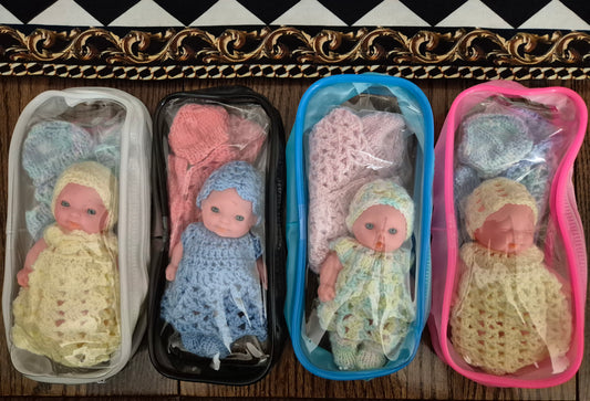 5" Doll Set in Zip Case with 2 Crochet Outfits