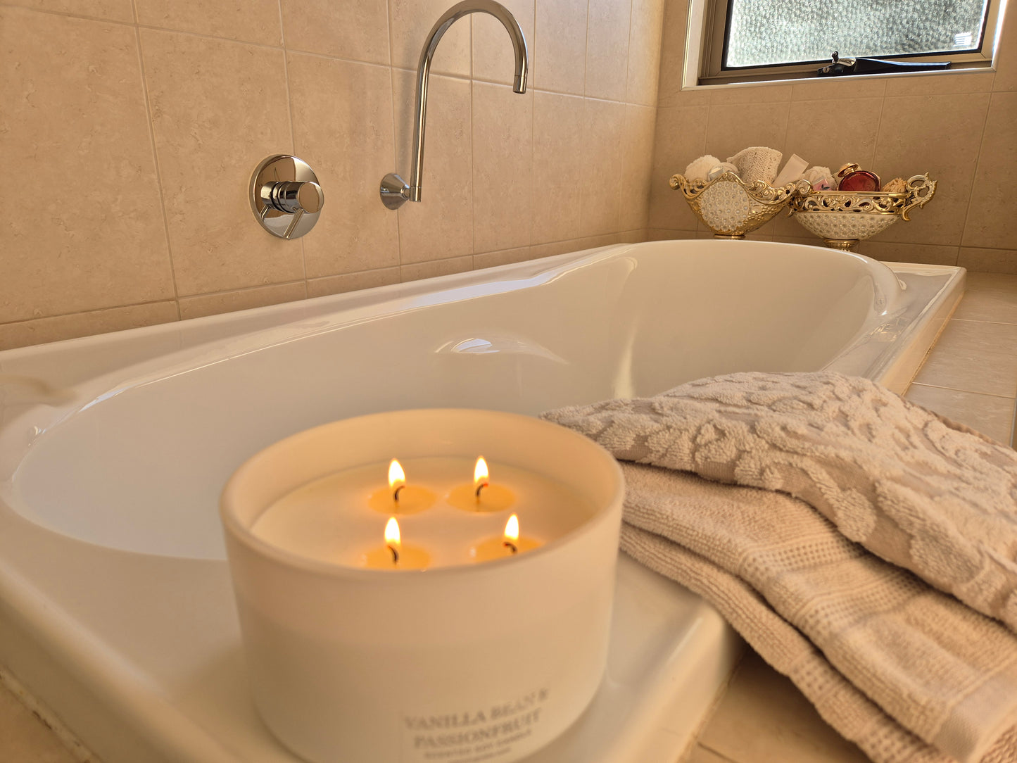 Extra Large Soy Wax Candle with 4 Wicks