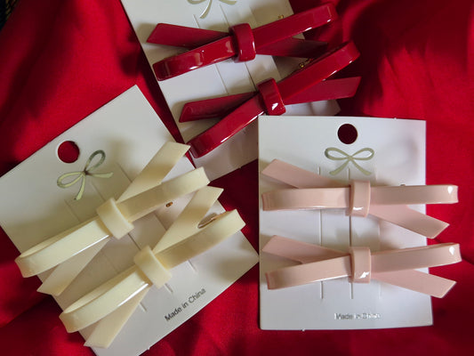 'Lizzie' Gloss Hair Bow on Alligator Clips - Pair