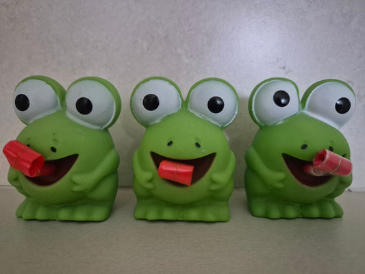 Squeezy Frog with Extending Tongue